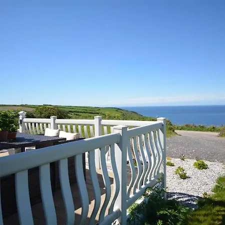 Bay View - Fantastic Views Of Whitsand Bay Torpoint Exterior photo